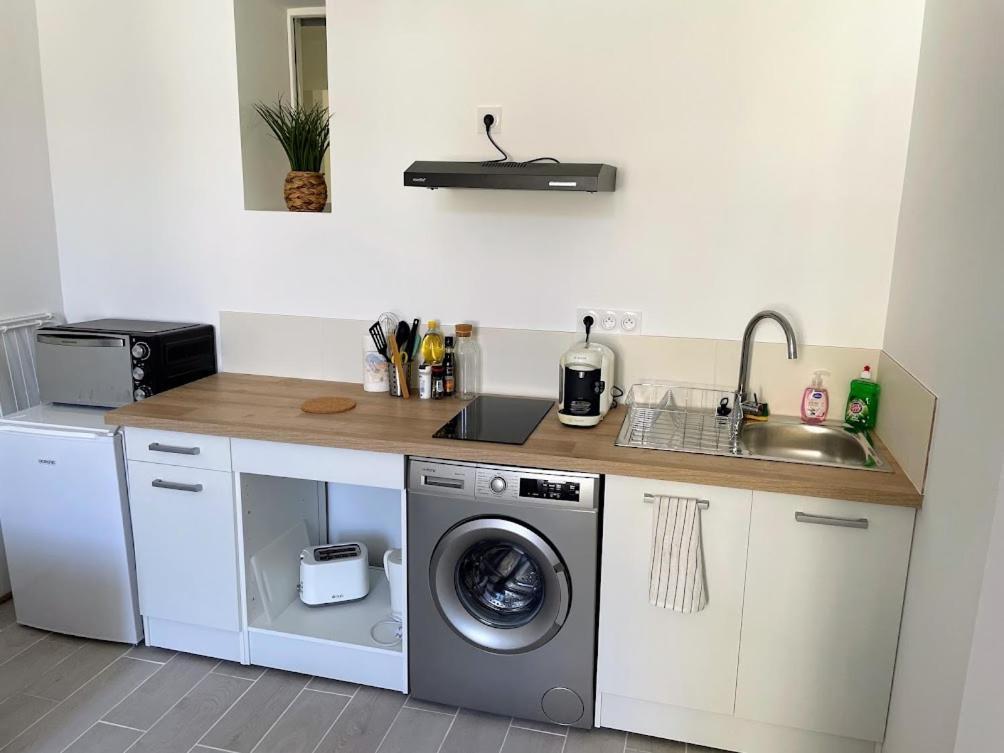 Le Cosy - T2 Avec Petite Cour Dans Centre Historique De Nerac Apartment ภายนอก รูปภาพ